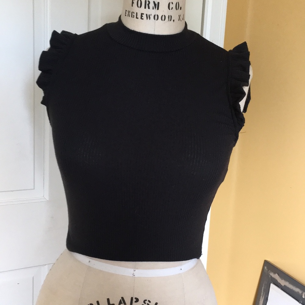 Black Knit Crop Top